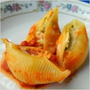 Conchiglione de Frango e Creme de Queijo ao Sugo (280g)