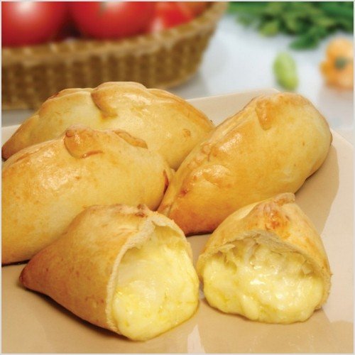Empanada de Queijo e Cebola (100g)