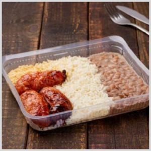 Linguiça com Arroz Branco, Feijão Carioca e Farofa